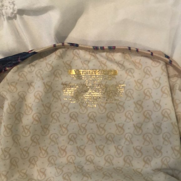 Victoria's Secret Bikini Set - Picture 2 of 3